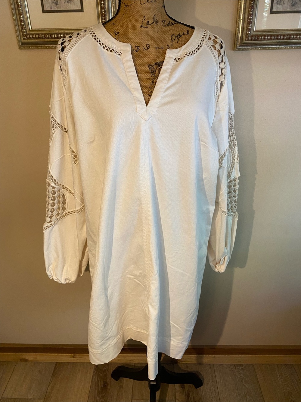 LOFT Women’s XL Crochet Lace Detail Long Sleeve Shift Dress Off White
